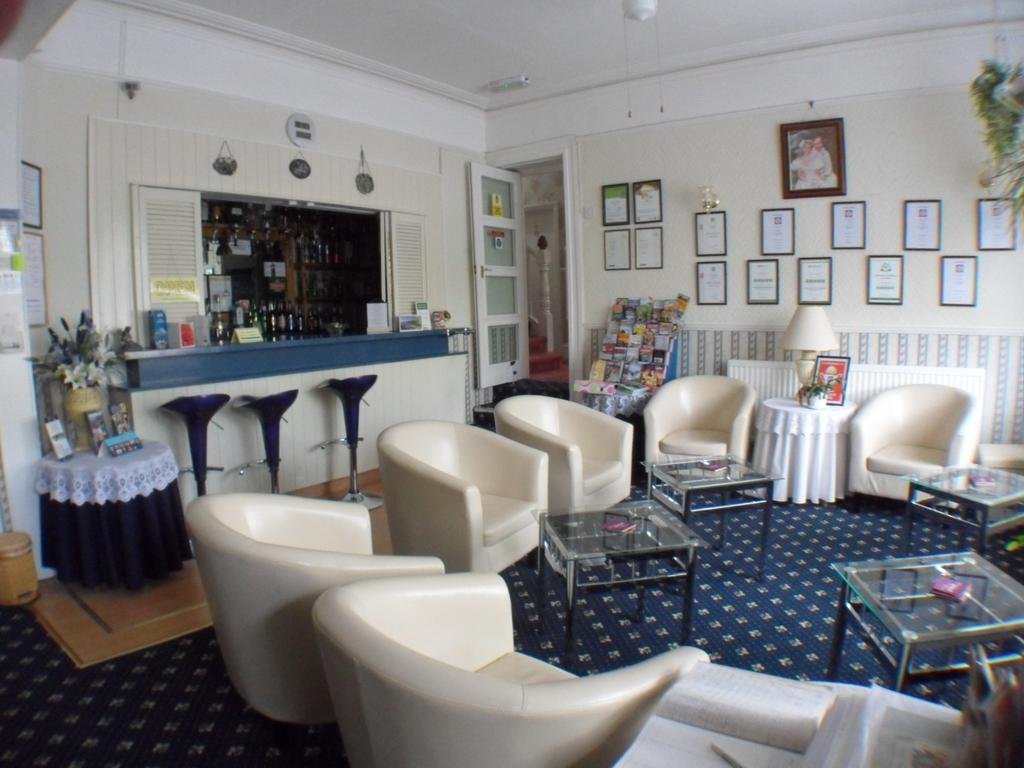 Crimdon Dene Hotel Torquay Eksteriør billede